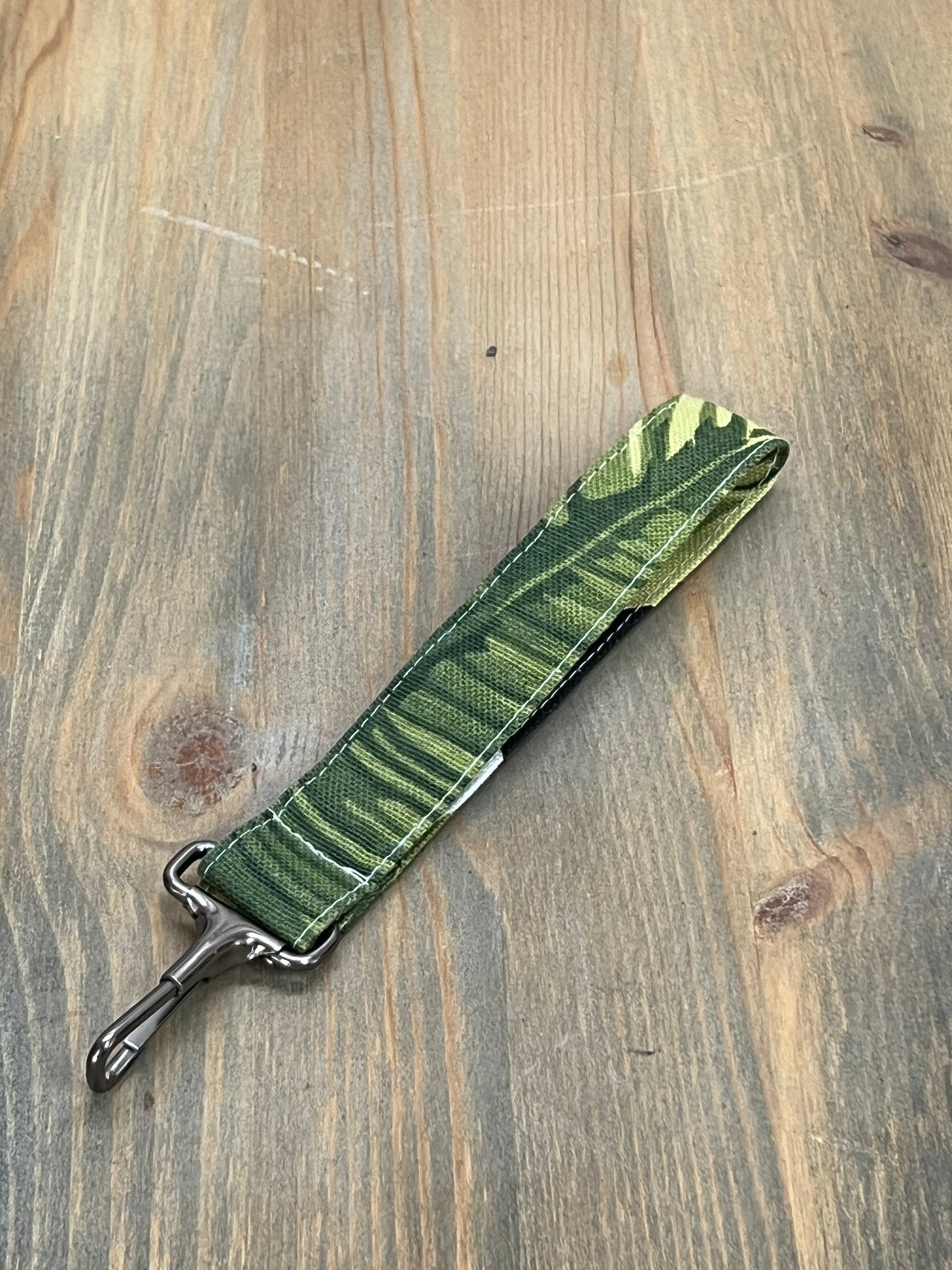 Floral V1 Keychain